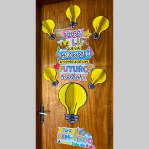 DECORAÇÃO PORTA SALA DE AULA